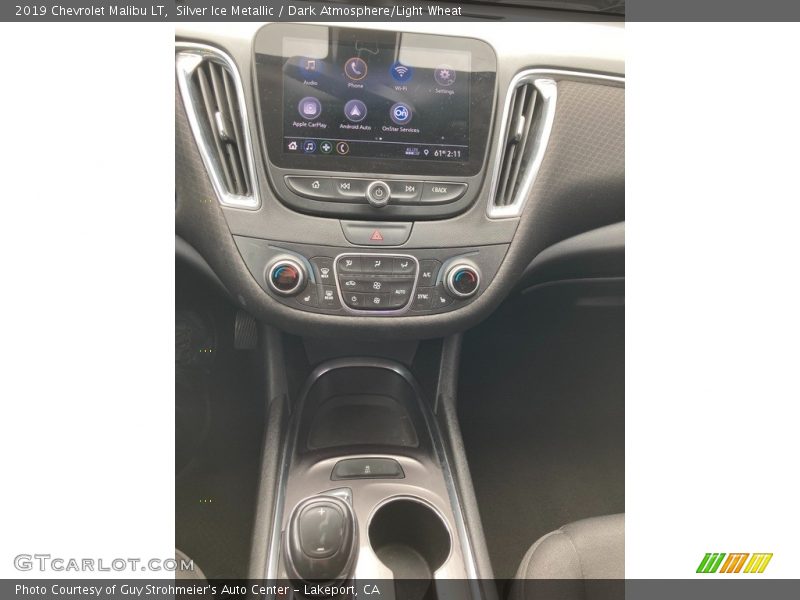 Silver Ice Metallic / Dark Atmosphere/Light Wheat 2019 Chevrolet Malibu LT
