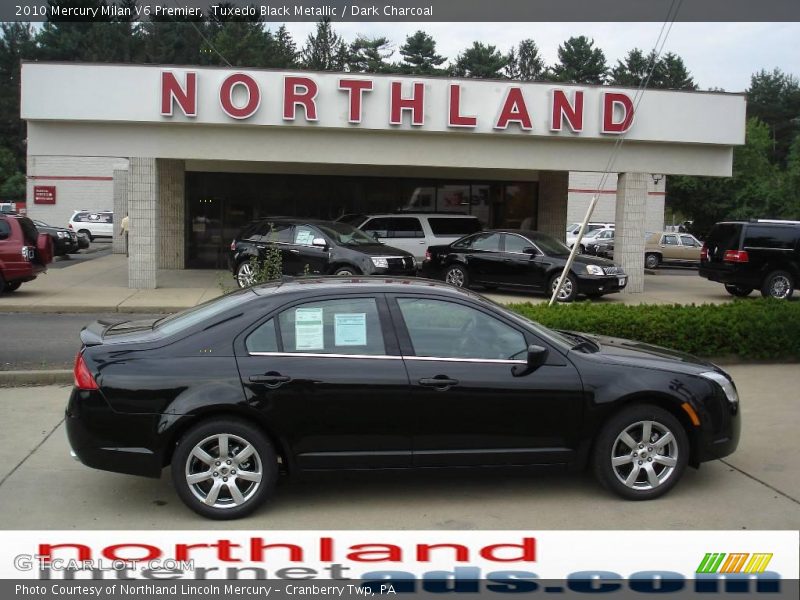 Tuxedo Black Metallic / Dark Charcoal 2010 Mercury Milan V6 Premier