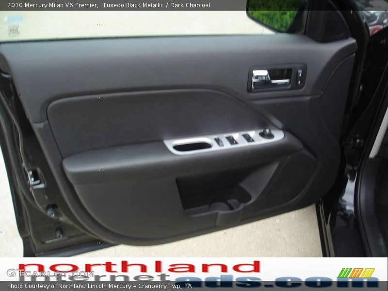 Tuxedo Black Metallic / Dark Charcoal 2010 Mercury Milan V6 Premier