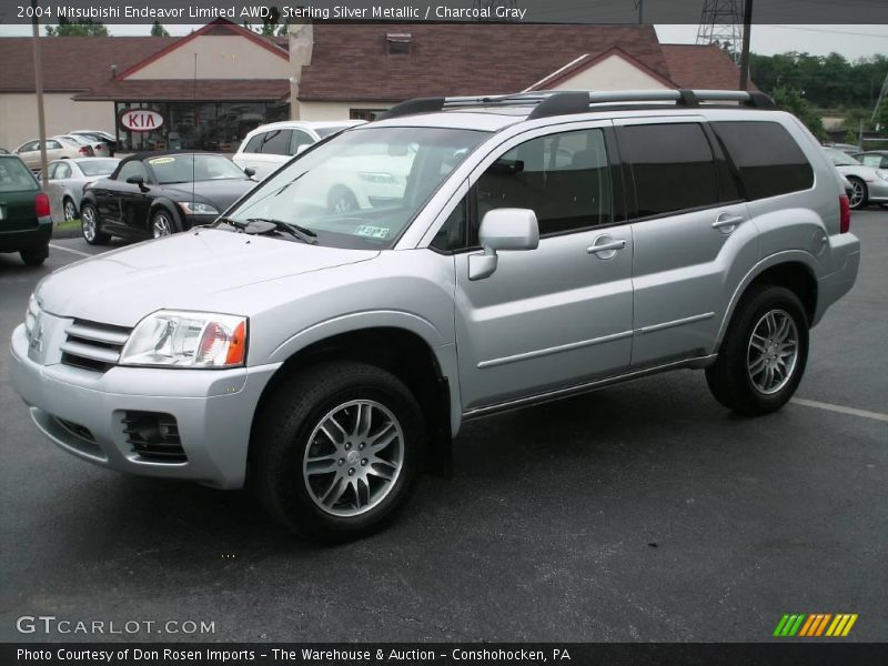 Sterling Silver Metallic / Charcoal Gray 2004 Mitsubishi Endeavor Limited AWD