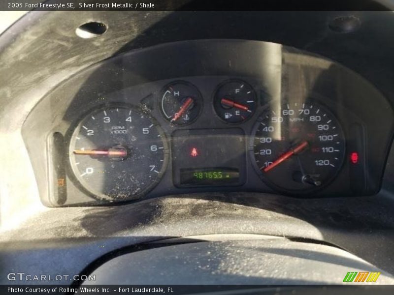 Silver Frost Metallic / Shale 2005 Ford Freestyle SE