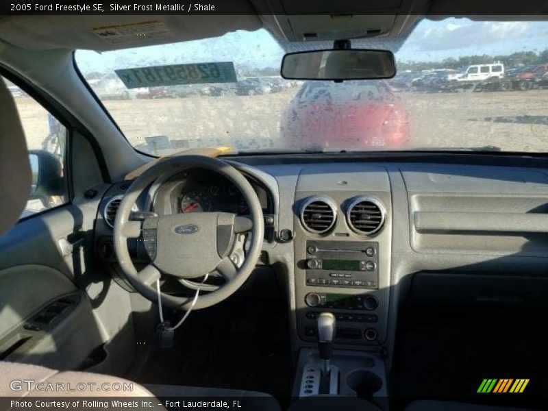 Silver Frost Metallic / Shale 2005 Ford Freestyle SE