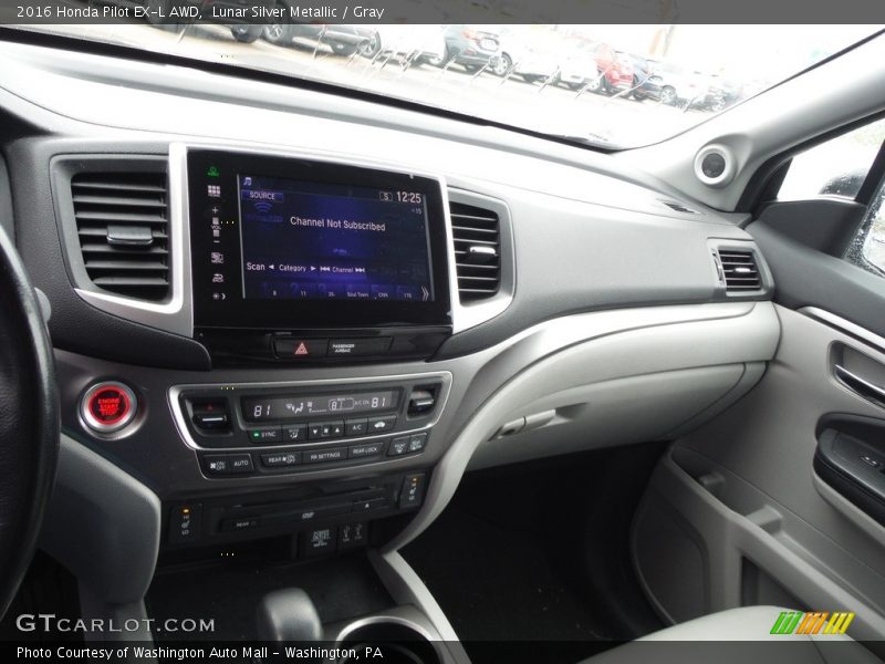 Lunar Silver Metallic / Gray 2016 Honda Pilot EX-L AWD