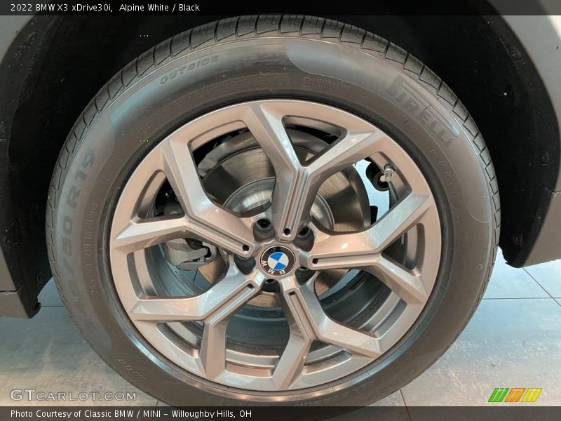 Alpine White / Black 2022 BMW X3 xDrive30i