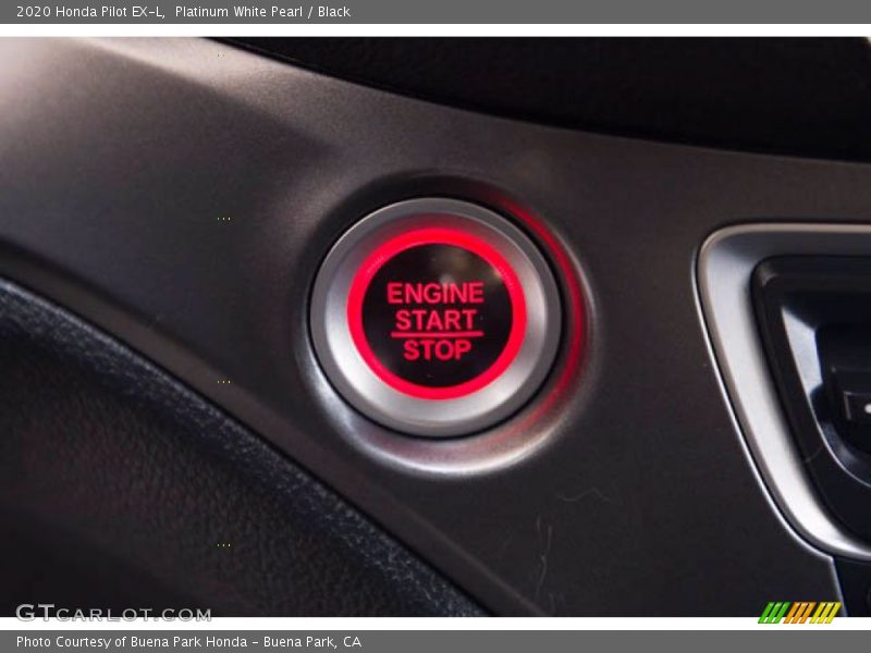 Platinum White Pearl / Black 2020 Honda Pilot EX-L