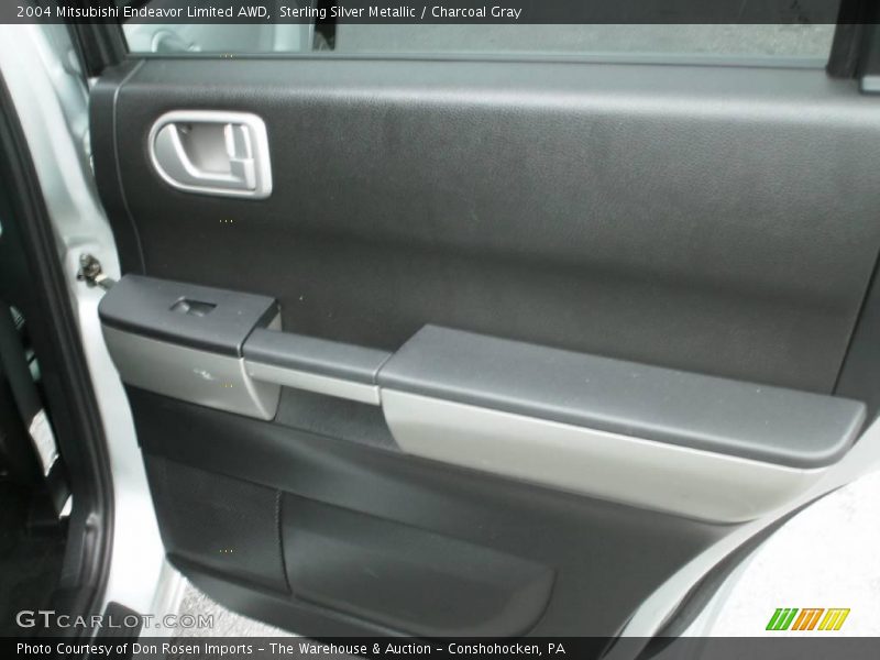 Sterling Silver Metallic / Charcoal Gray 2004 Mitsubishi Endeavor Limited AWD