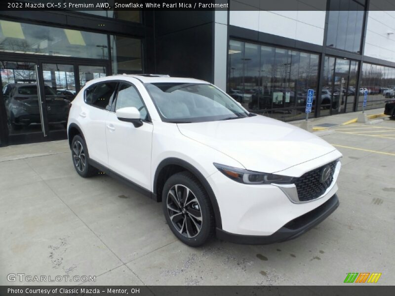 Snowflake White Pearl Mica / Parchment 2022 Mazda CX-5 S Premium AWD