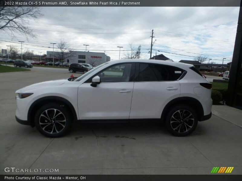 Snowflake White Pearl Mica / Parchment 2022 Mazda CX-5 S Premium AWD