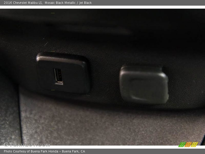Mosaic Black Metallic / Jet Black 2016 Chevrolet Malibu LS