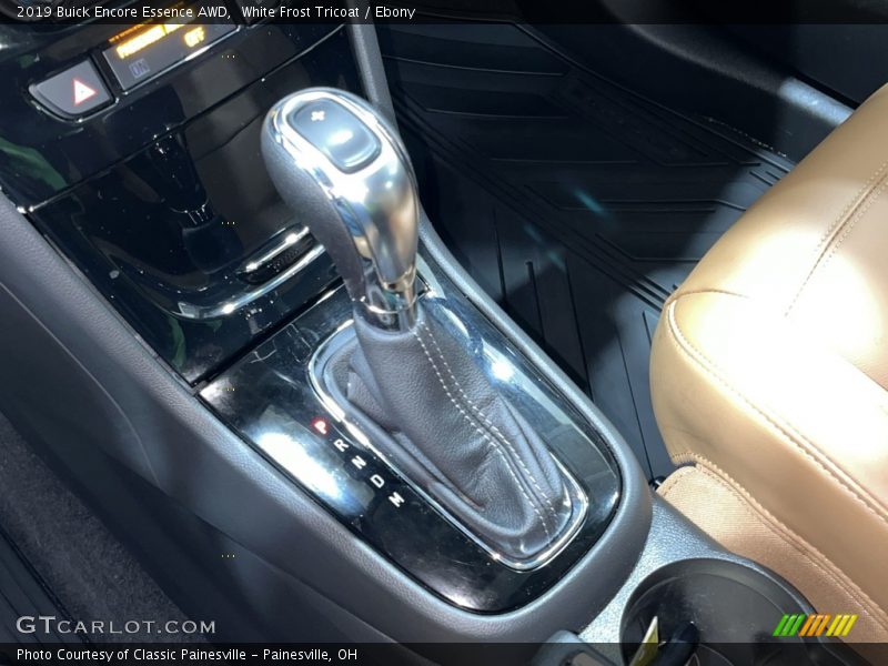 White Frost Tricoat / Ebony 2019 Buick Encore Essence AWD