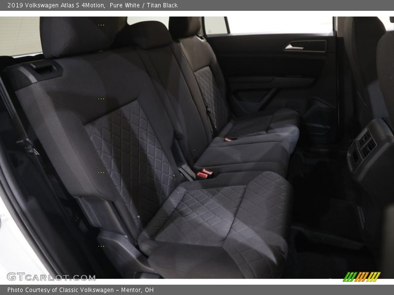 Rear Seat of 2019 Atlas S 4Motion