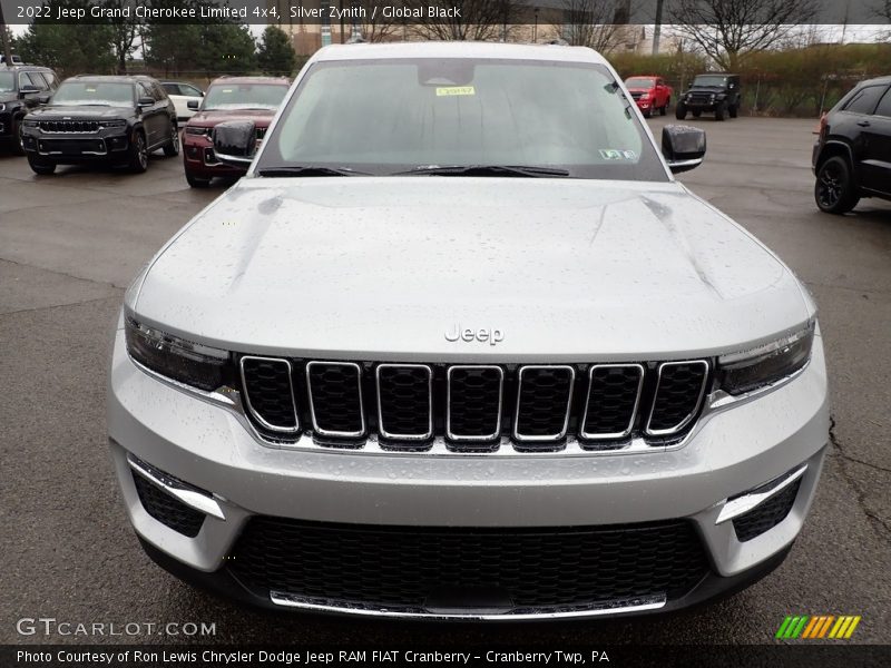 Silver Zynith / Global Black 2022 Jeep Grand Cherokee Limited 4x4