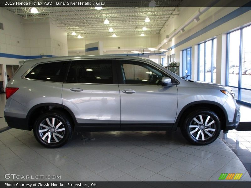 Lunar Silver Metallic / Gray 2019 Honda Pilot EX AWD