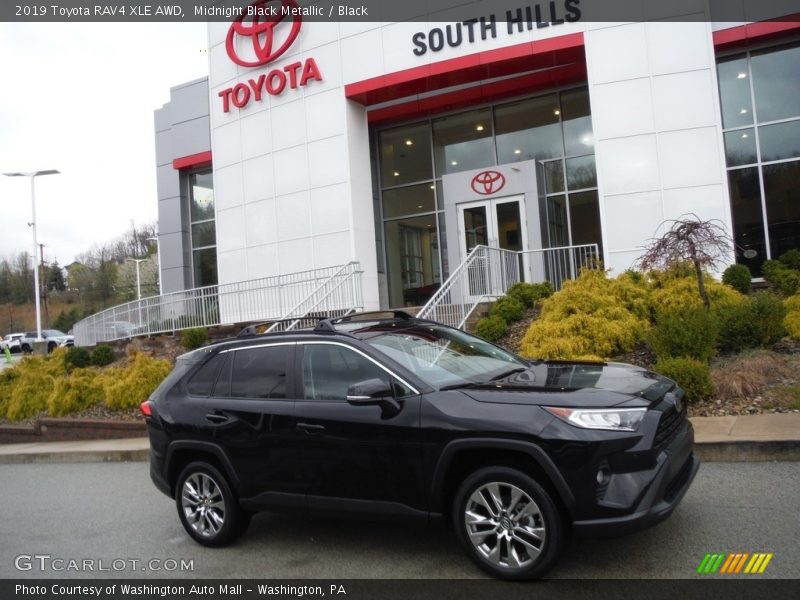 Midnight Black Metallic / Black 2019 Toyota RAV4 XLE AWD
