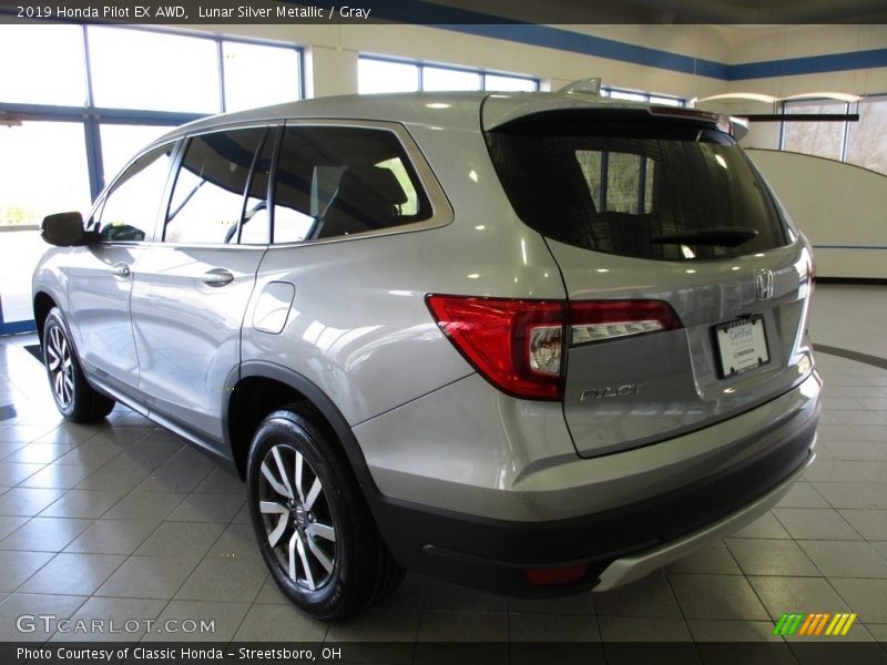 Lunar Silver Metallic / Gray 2019 Honda Pilot EX AWD