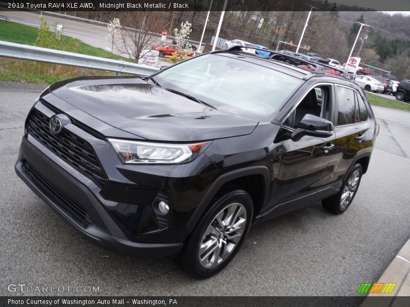 Midnight Black Metallic / Black 2019 Toyota RAV4 XLE AWD