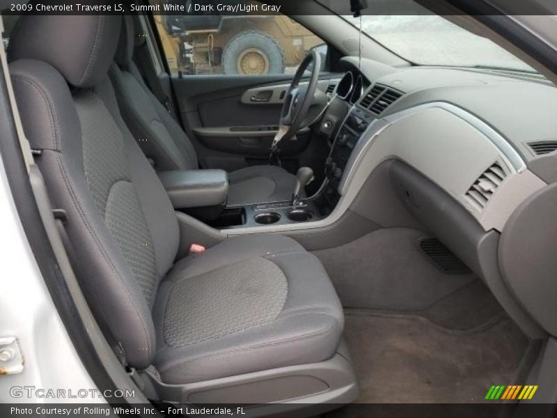 Summit White / Dark Gray/Light Gray 2009 Chevrolet Traverse LS