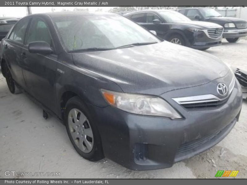 Magnetic Gray Metallic / Ash 2011 Toyota Camry Hybrid