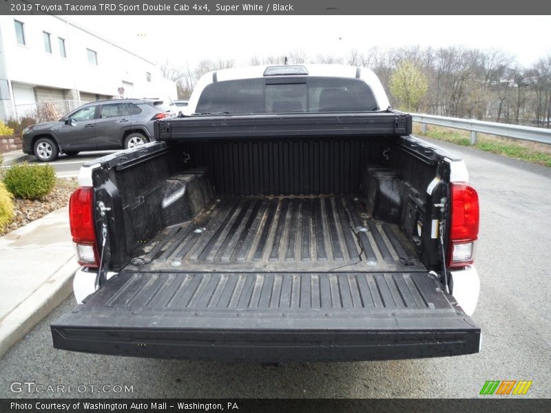 Super White / Black 2019 Toyota Tacoma TRD Sport Double Cab 4x4