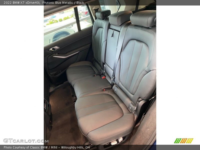 Rear Seat of 2022 X7 xDrive40i