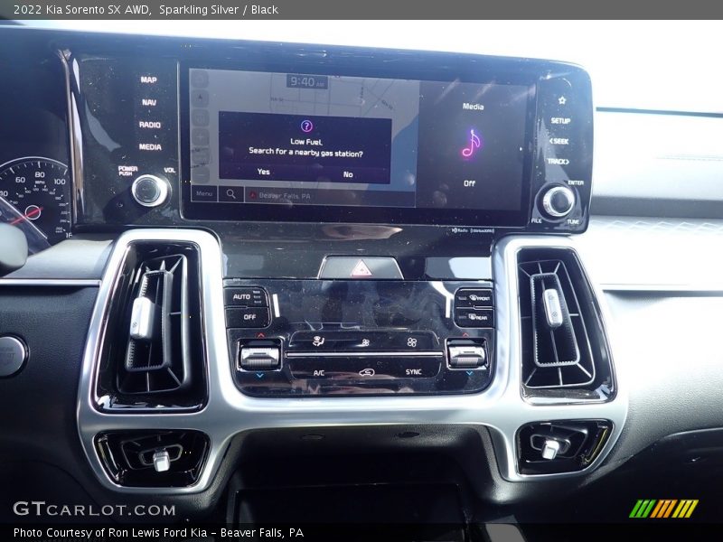 Sparkling Silver / Black 2022 Kia Sorento SX AWD