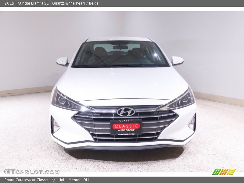 Quartz White Pearl / Beige 2019 Hyundai Elantra SE