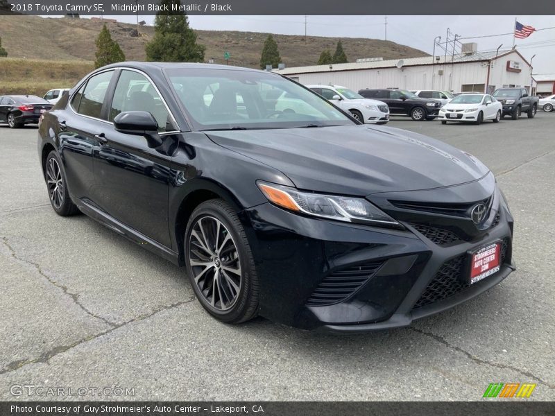 Midnight Black Metallic / Black 2018 Toyota Camry SE