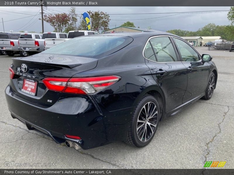 Midnight Black Metallic / Black 2018 Toyota Camry SE
