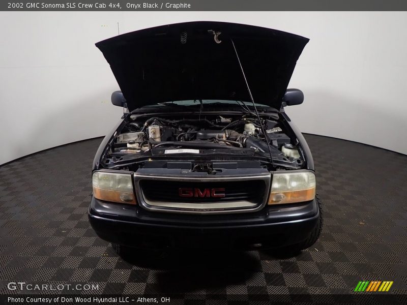 Onyx Black / Graphite 2002 GMC Sonoma SLS Crew Cab 4x4
