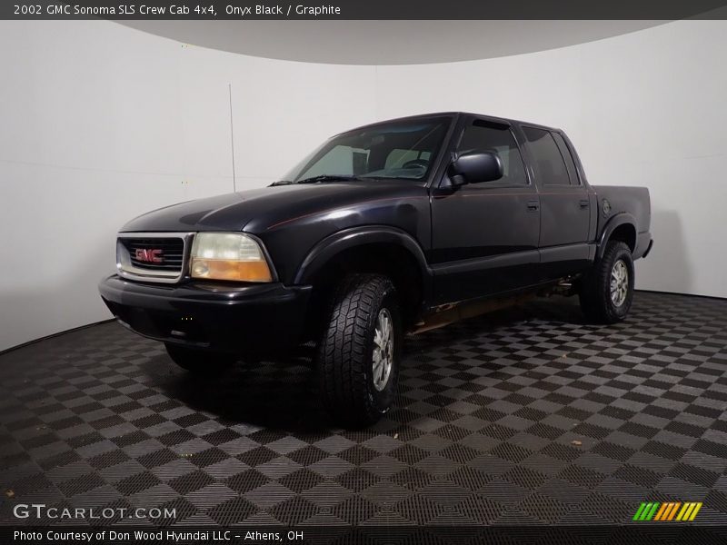 Onyx Black / Graphite 2002 GMC Sonoma SLS Crew Cab 4x4