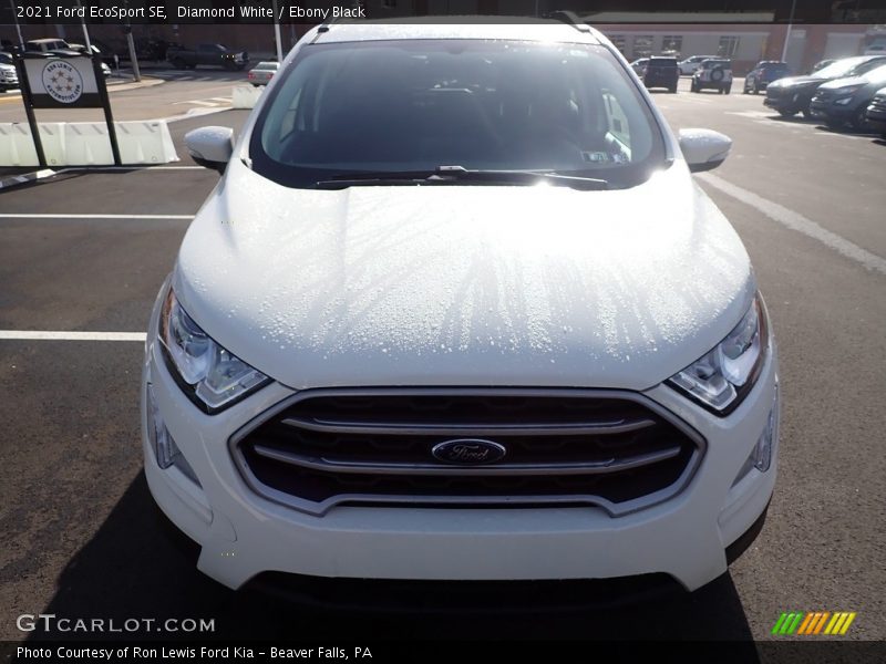 Diamond White / Ebony Black 2021 Ford EcoSport SE