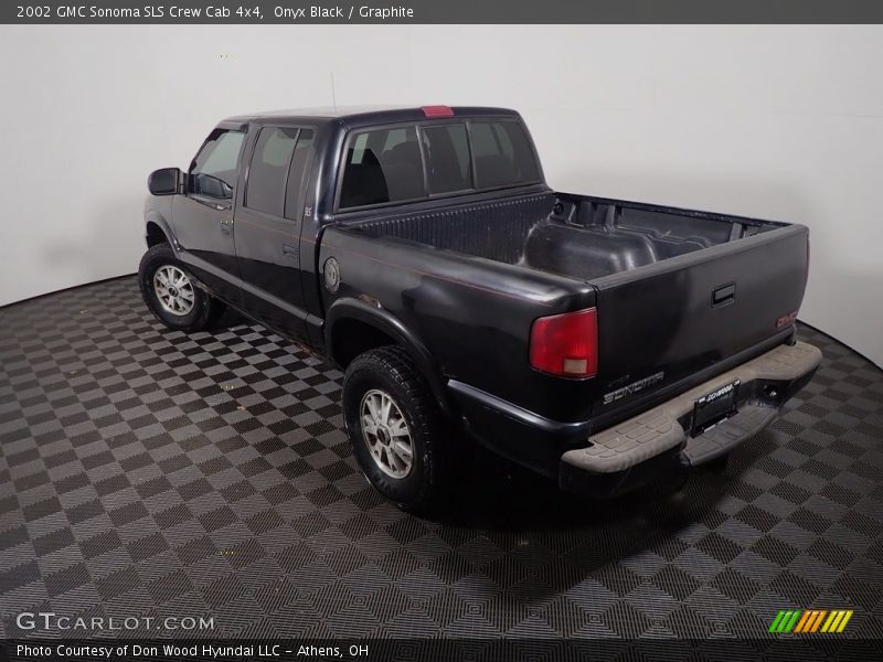 Onyx Black / Graphite 2002 GMC Sonoma SLS Crew Cab 4x4
