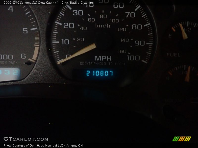 Onyx Black / Graphite 2002 GMC Sonoma SLS Crew Cab 4x4