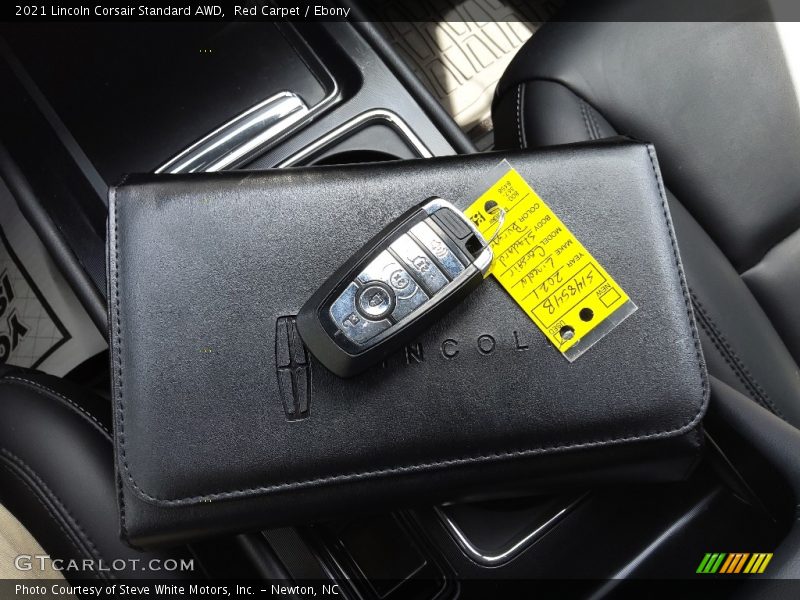 Red Carpet / Ebony 2021 Lincoln Corsair Standard AWD