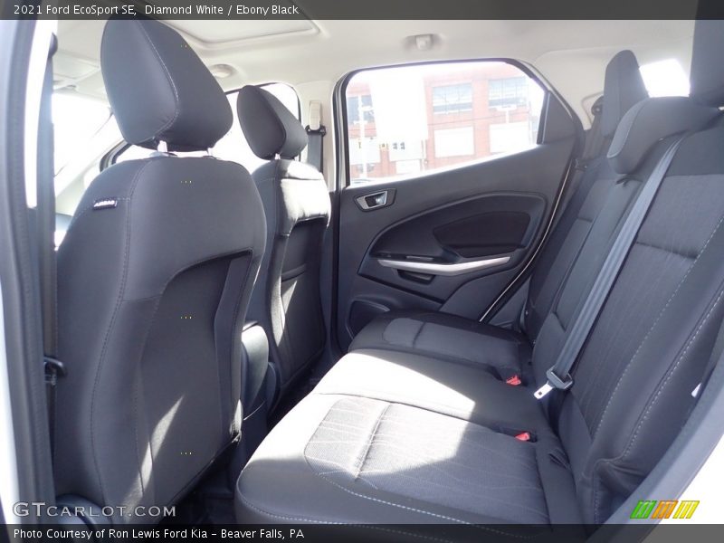 Diamond White / Ebony Black 2021 Ford EcoSport SE