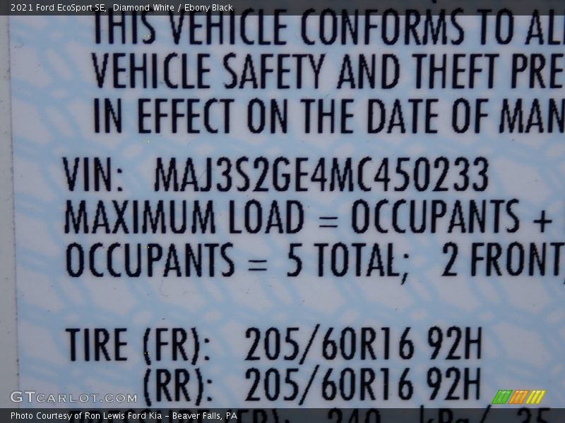 Diamond White / Ebony Black 2021 Ford EcoSport SE