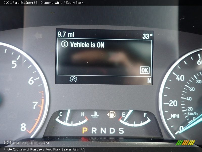 Diamond White / Ebony Black 2021 Ford EcoSport SE