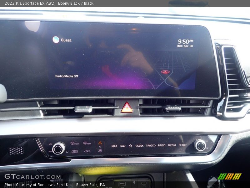 Ebony Black / Black 2023 Kia Sportage EX AWD