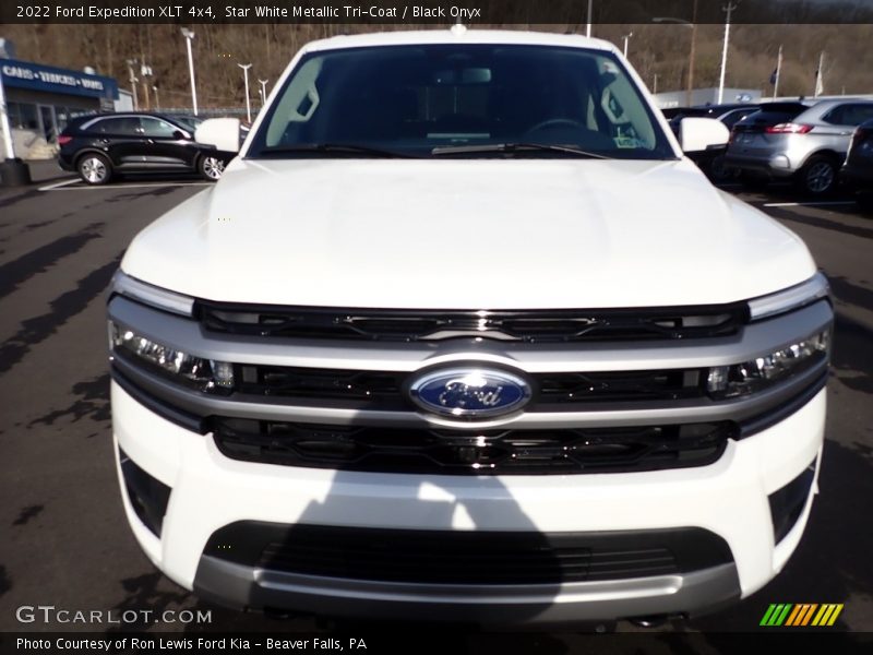  2022 Expedition XLT 4x4 Star White Metallic Tri-Coat