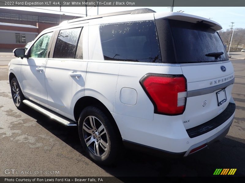 Star White Metallic Tri-Coat / Black Onyx 2022 Ford Expedition XLT 4x4
