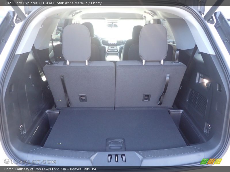 Star White Metallic / Ebony 2022 Ford Explorer XLT 4WD