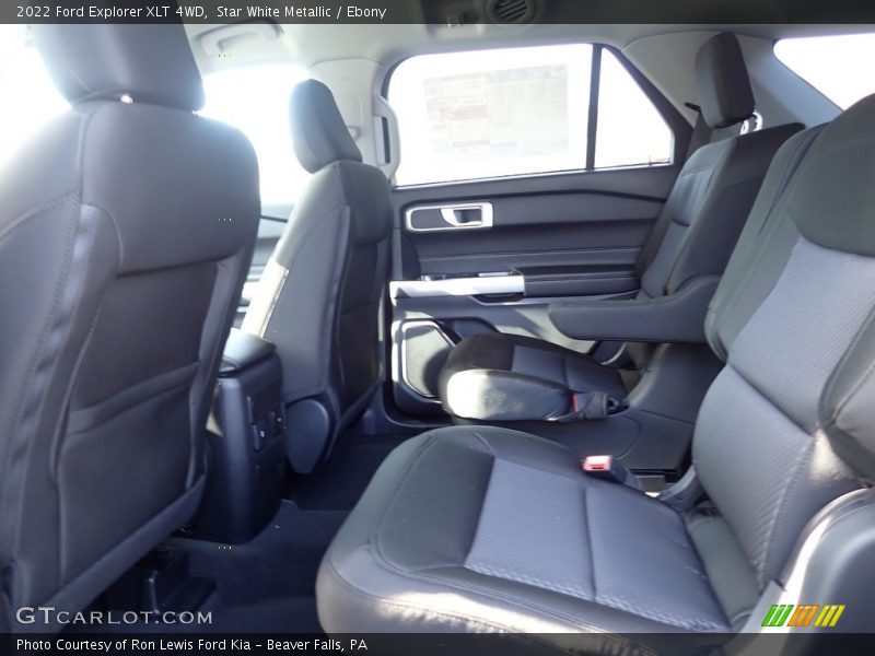 Star White Metallic / Ebony 2022 Ford Explorer XLT 4WD