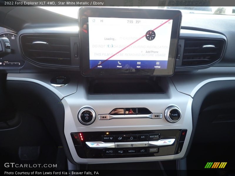 Star White Metallic / Ebony 2022 Ford Explorer XLT 4WD