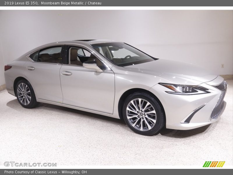 Front 3/4 View of 2019 ES 350