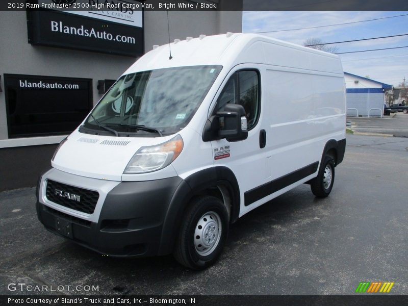 Bright White / Black 2019 Ram ProMaster 2500 High Roof Cargo Van