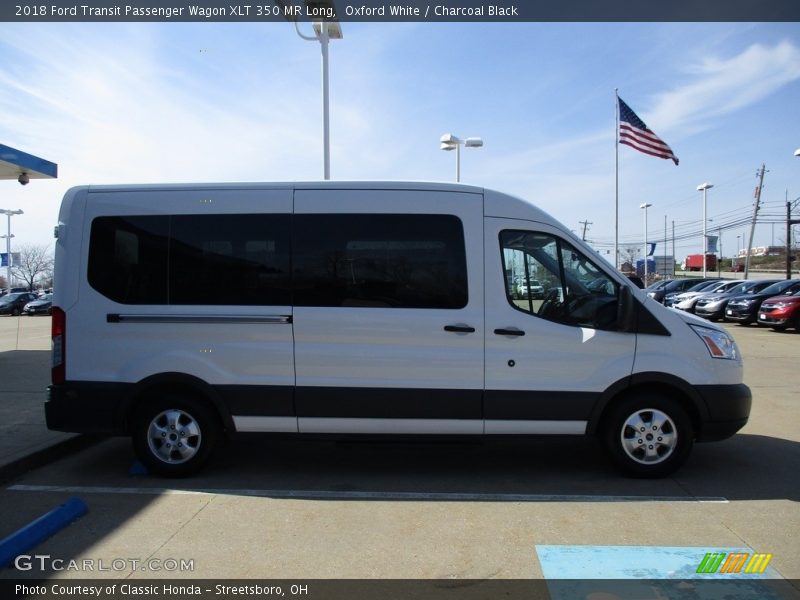 Oxford White / Charcoal Black 2018 Ford Transit Passenger Wagon XLT 350 MR Long