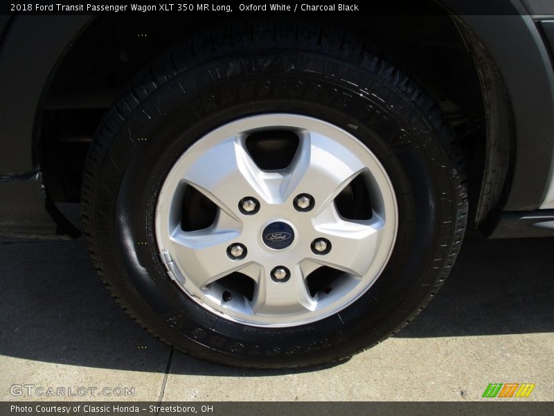 Oxford White / Charcoal Black 2018 Ford Transit Passenger Wagon XLT 350 MR Long