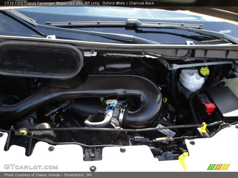 Oxford White / Charcoal Black 2018 Ford Transit Passenger Wagon XLT 350 MR Long