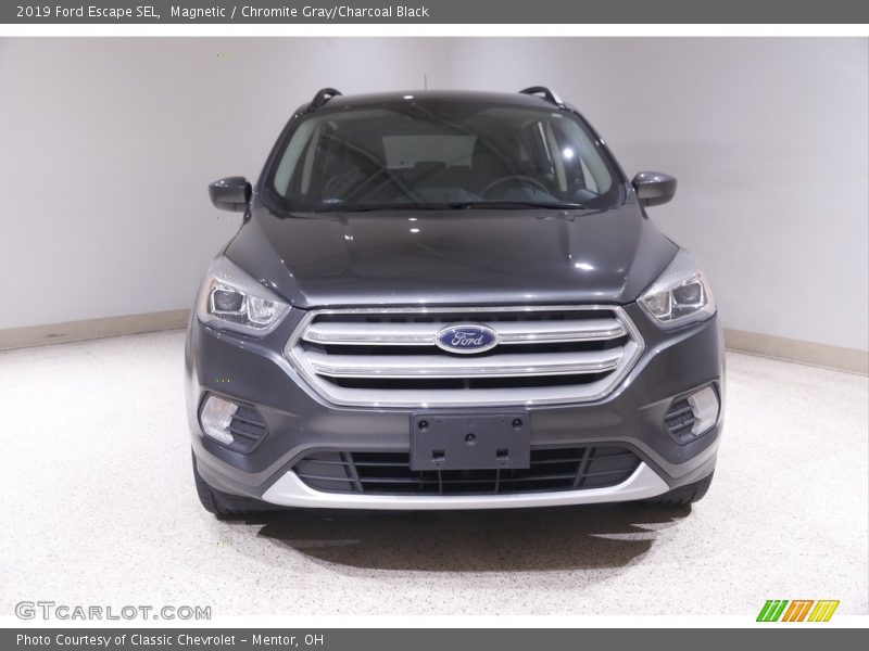 Magnetic / Chromite Gray/Charcoal Black 2019 Ford Escape SEL