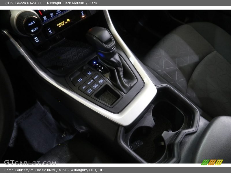 Midnight Black Metallic / Black 2019 Toyota RAV4 XLE